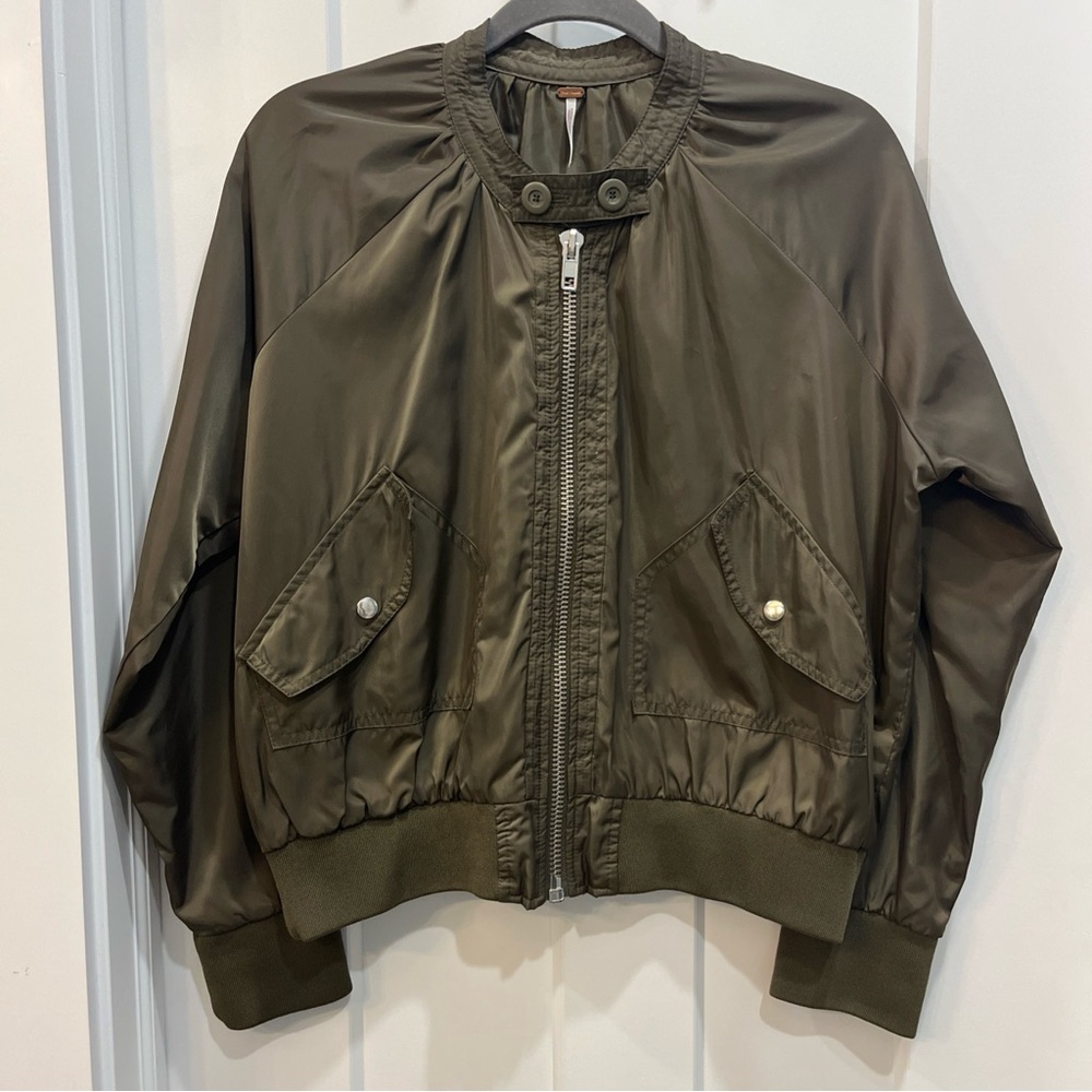 Free People Women’s Midnight Bomber Jacket Olive Army Green Size Medium Full Zip